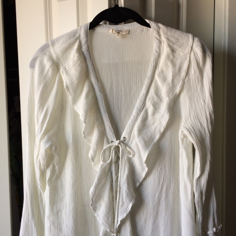⭐️entro White Boho Lace Up Blouse - Picture 3 of 8